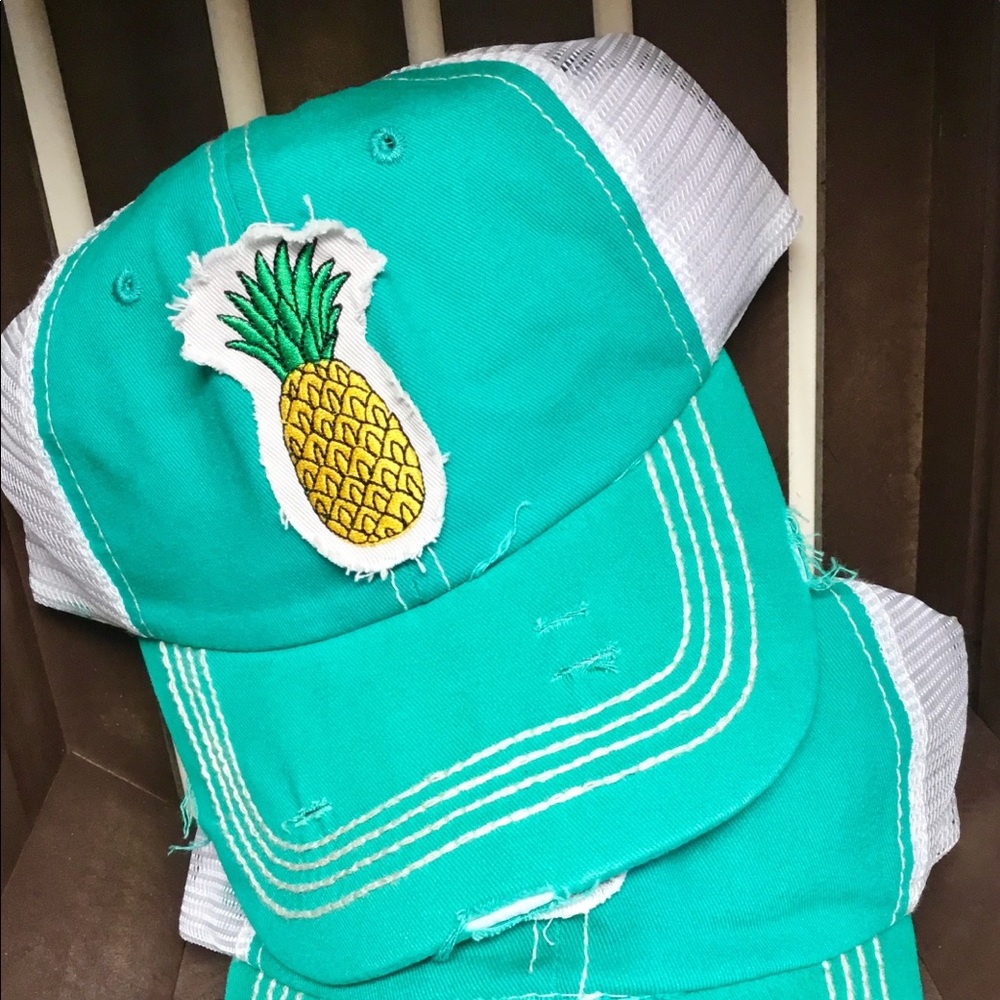 Pineapple trucker hat